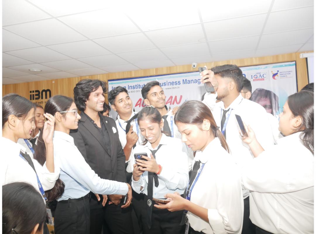 Rahul Soni Conducts “All Can Sketch” Workshop for PGDM, BBA, BCA & MAMC Students at IIBM and ZHI Patna
